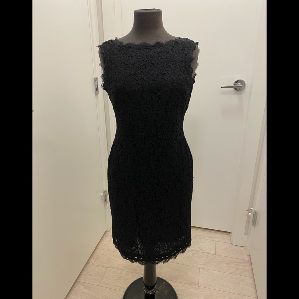 Black lace dress Sz 6